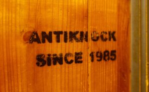SHINJUKU ANTIKNOCK
