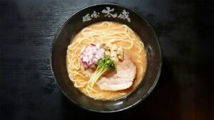 麺家太威 貝香る 塩豚骨ラーメン