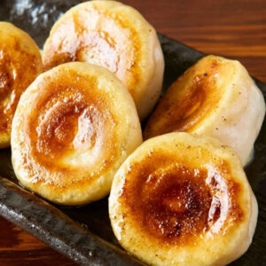 ★大きな肉汁餃子